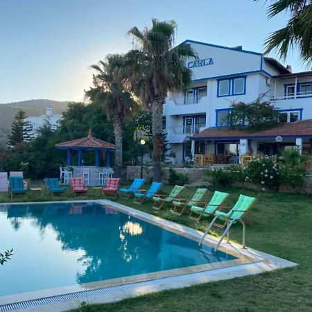 Carla Hotel *