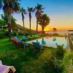 Hotel Carla *
