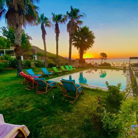 Hotel Carla *